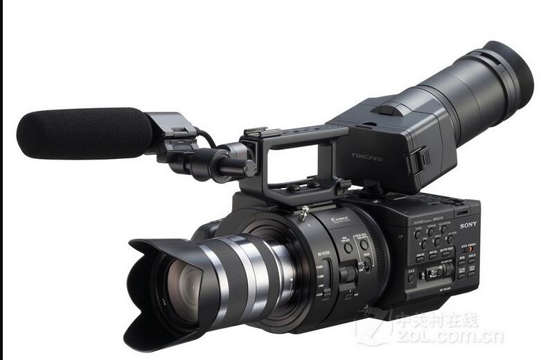 索尼NEX-FS700